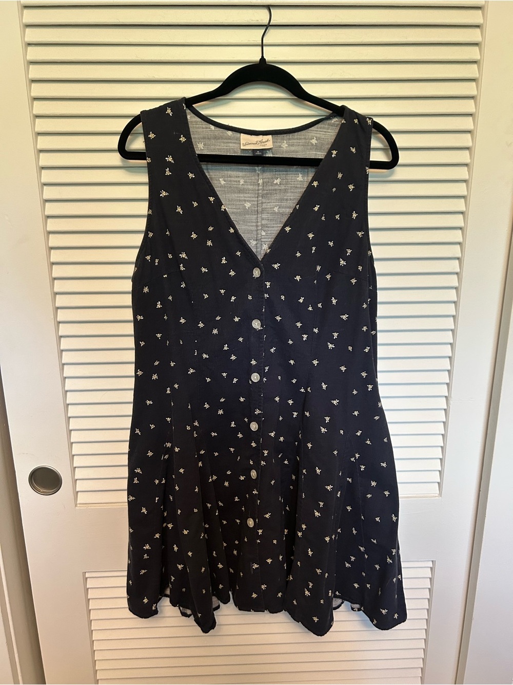 Universal Thread Navy Floral Button-Front Sundress fit & flare mini